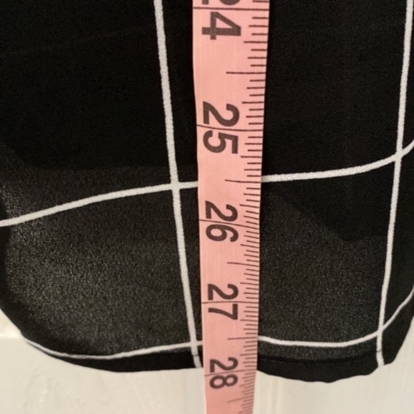 Apt. 9 (petite) PXXL black & white geometric/square button down dress bl… - Picture 11 of 13